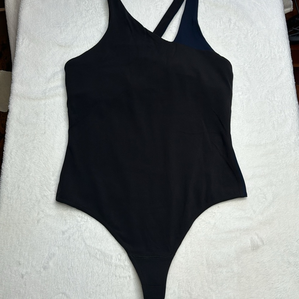 Lululemon one piece thong body suit True Navy and Black, size 8 - Picture 2 of 15